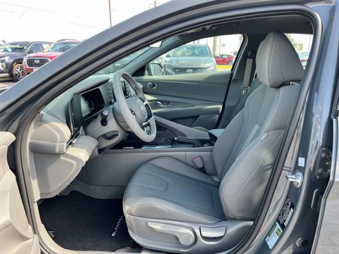 New 2026 Hyundai Elantra Sport FWD image 15