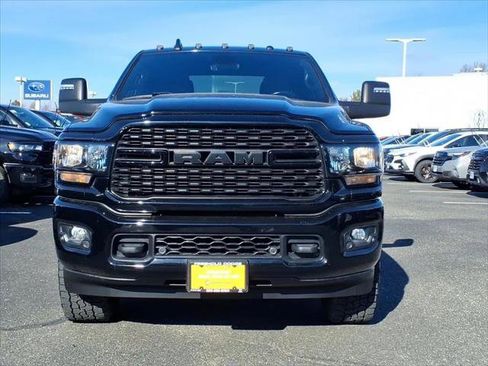 Certified 2023 RAM 2500 Big Horn w/ Night Edition AWD/4WD image 2