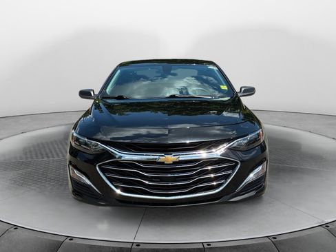 Used 2021 Chevrolet Malibu LS FWD image 2