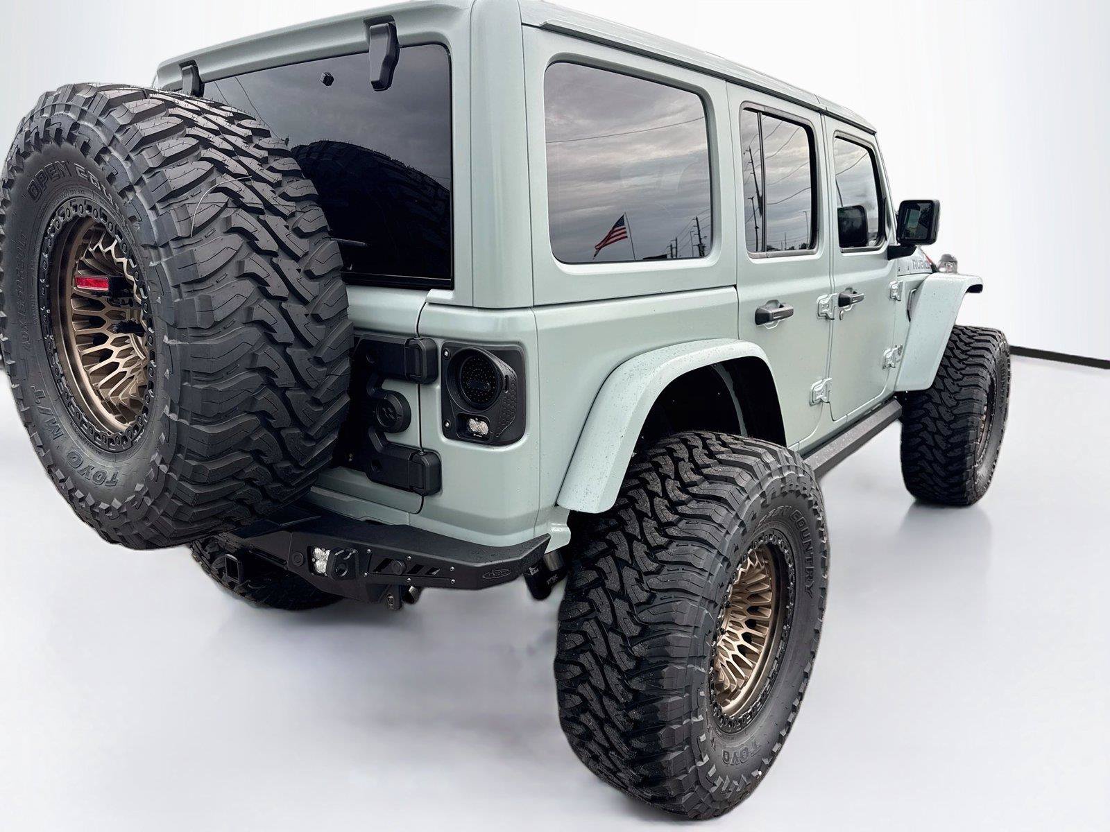 Used 2024 Jeep Wrangler Unlimited Rubicon 392 AWD/4WD image 5