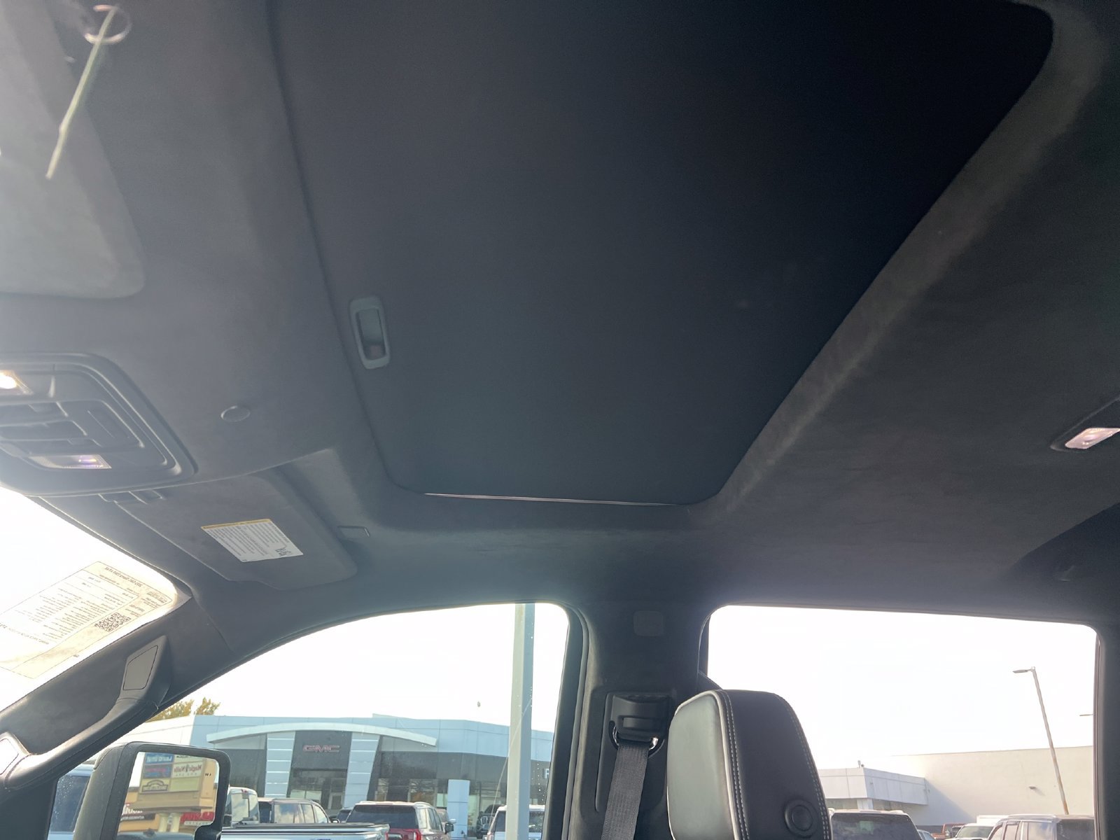 Used 2025 GMC Sierra 2500 AT4X AWD/4WD image 17