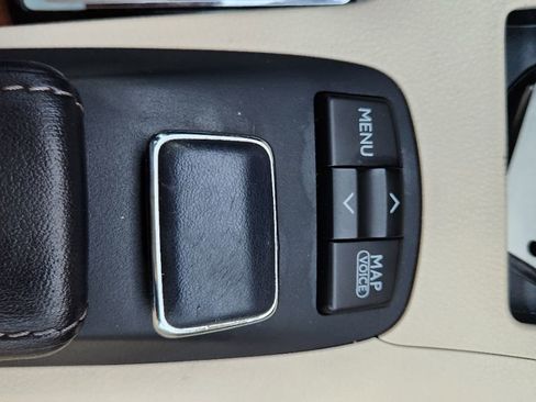 Used 2014 Lexus ES 350 w/ Premium Package image 17