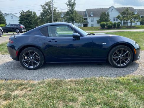 Used 2021 MAZDA MX-5 Miata RF Grand Touring RWD image 6