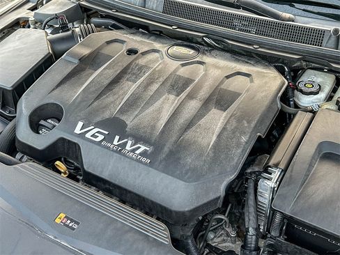 Used 2019 Cadillac XTS Luxury image 32