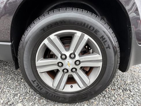 Used 2015 Chevrolet Traverse LT image 35