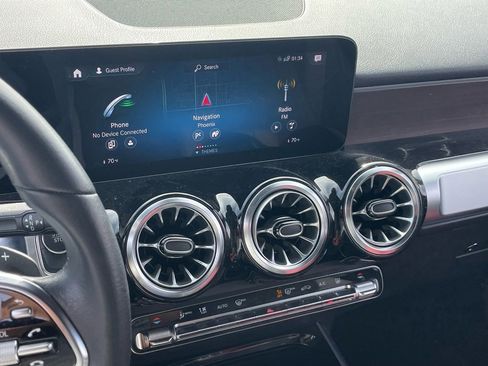 Used 2023 Mercedes-Benz EQB 250+ image 5