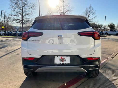 Used 2025 Buick Encore GX Preferred image 7