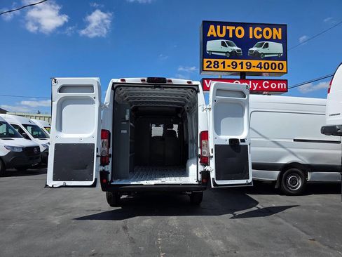 Used 2019 RAM ProMaster 2500 image 13