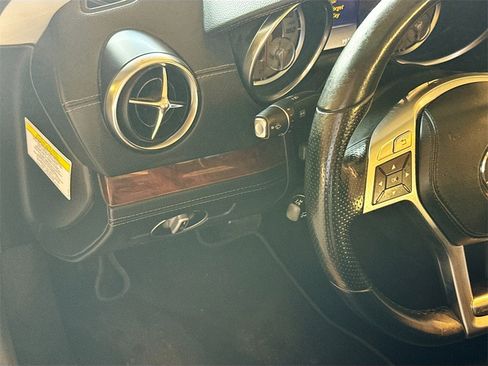 Used 2013 Mercedes-Benz SL 550 SL 550 w/ Premium Pkg image 11