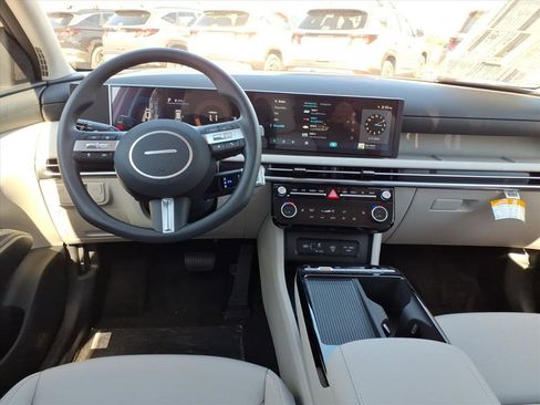 New 2026 Hyundai Tucson SEL image 10