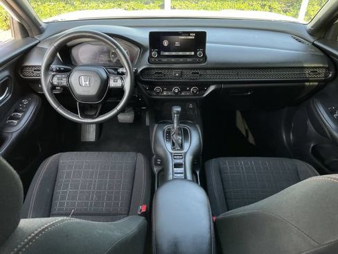 Used 2024 Honda HR-V Sport image 10