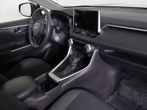 Used 2024 Toyota RAV4 LE image 23