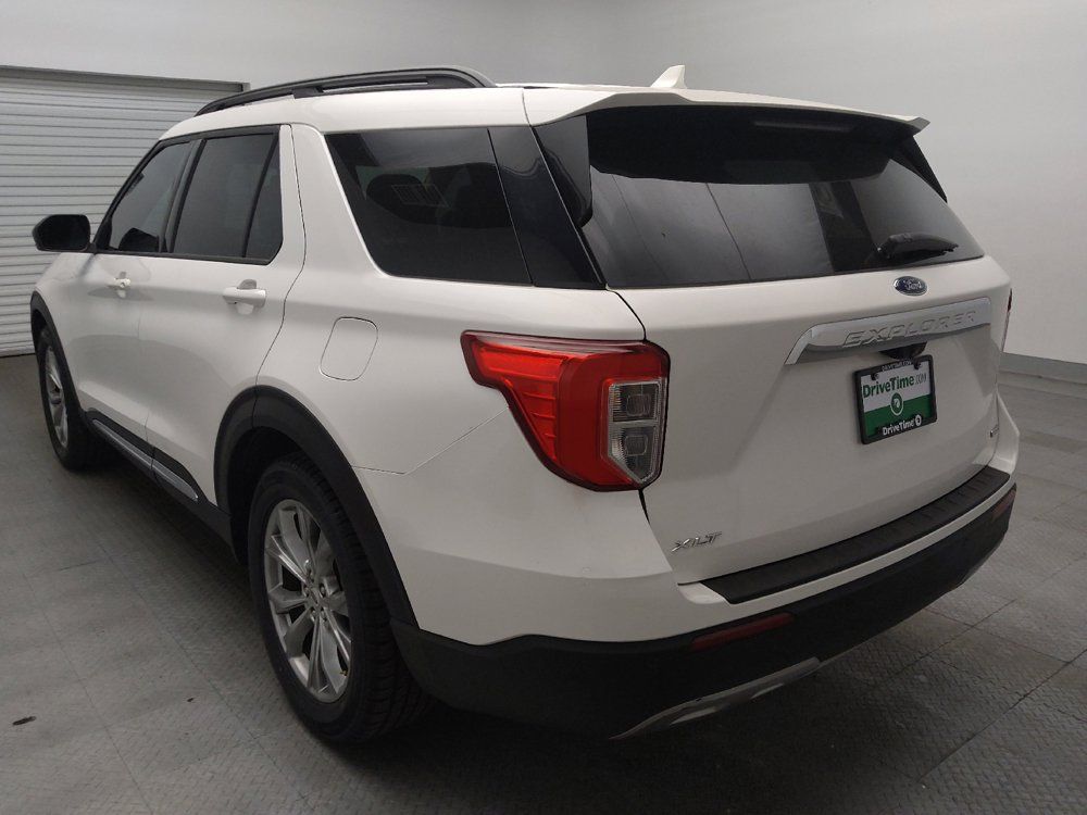 Used 2020 Ford Explorer XLT w/ Equipment Group 202A RWD image 5