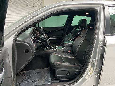 Used 2021 Dodge Charger SXT w/ Leather Interior Group image 10