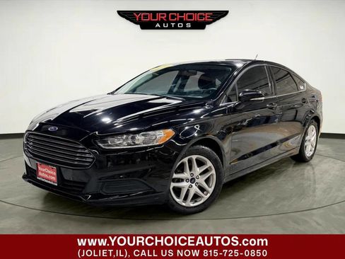 Used 2016 Ford Fusion SE image 1