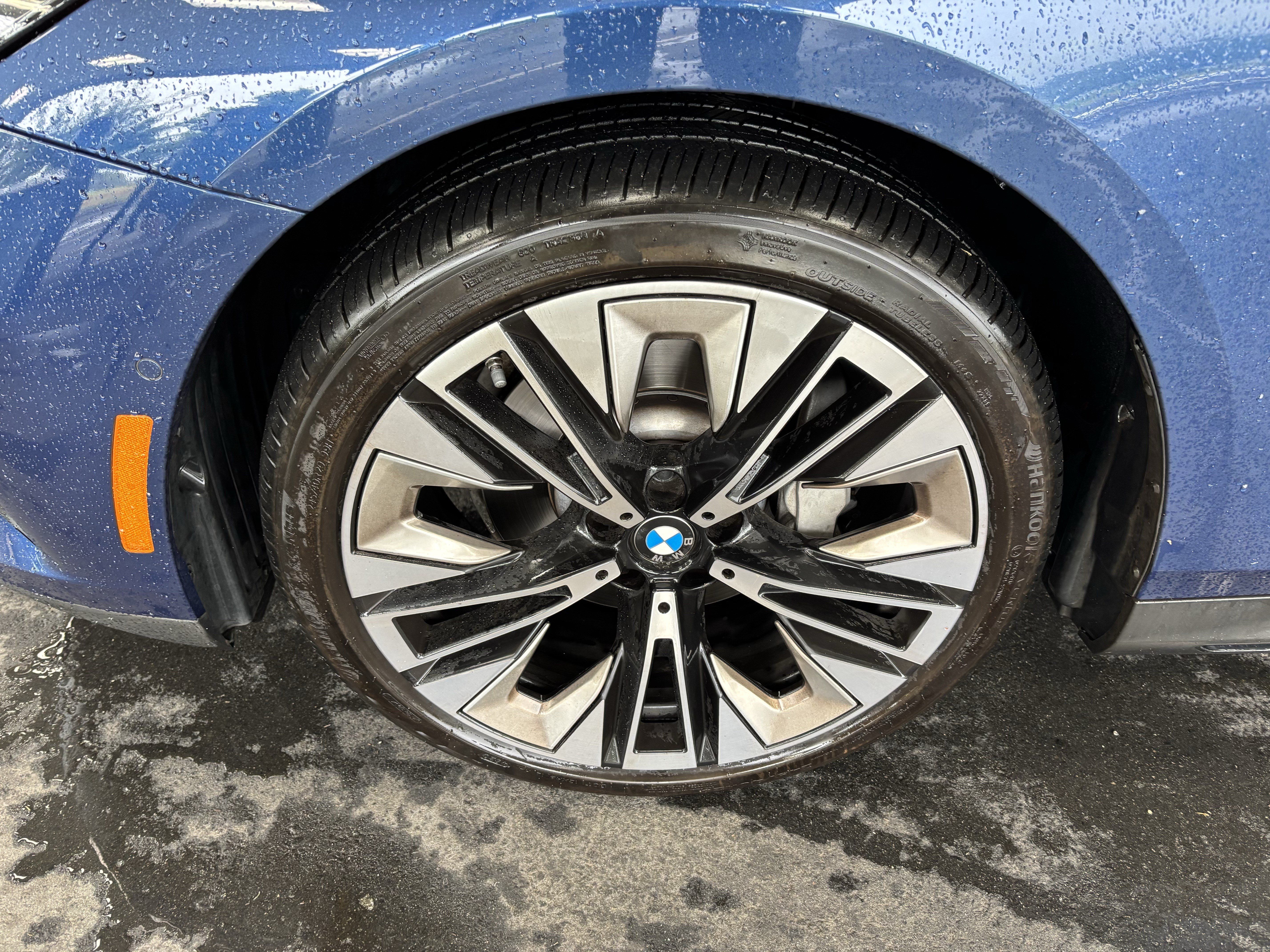 Certified 2024 BMW 530i RWD image 12
