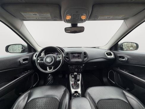 Used 2019 Jeep Compass Latitude w/ Cold Weather Group AWD/4WD image 26