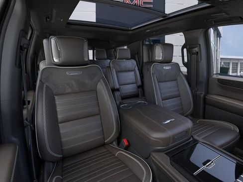 New 2026 GMC Yukon Denali Ultimate AWD/4WD image 16