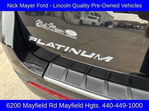 Used 2020 Ford Explorer Platinum w/ Premium Technology Package image 19