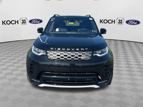 Used 2023 Land Rover Discovery Metropolitan Edition AWD/4WD image 2