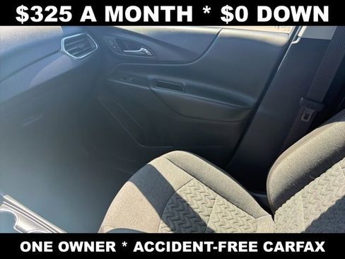 Used 2023 Chevrolet Equinox LT FWD image 26