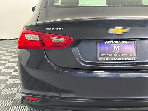 Used 2023 Chevrolet Malibu LT image 12