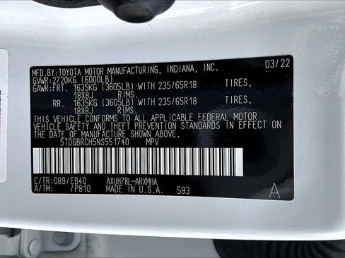 Used 2022 Toyota Highlander XLE AWD/4WD image 37