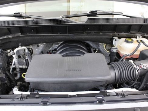 Used 2021 Chevrolet Silverado 1500 LT Trail Boss w/ Bed Protection Package AWD/4WD image 31