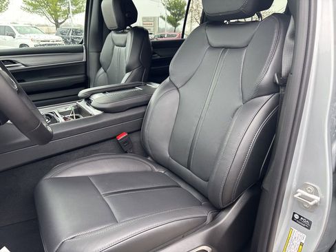 New 2026 Jeep Grand Wagoneer Limited AWD/4WD image 62