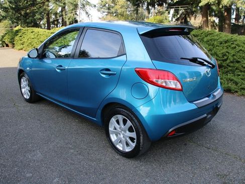 Used 2012 MAZDA MAZDA2 Touring image 4