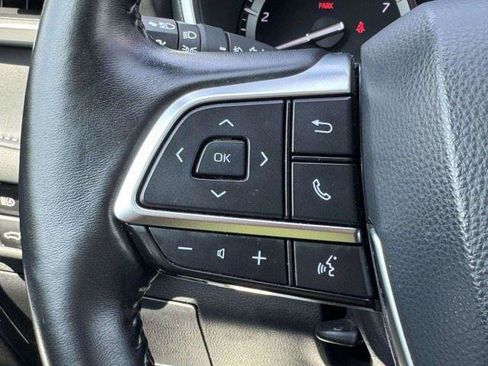 Used 2021 Toyota Highlander XLE AWD/4WD image 28