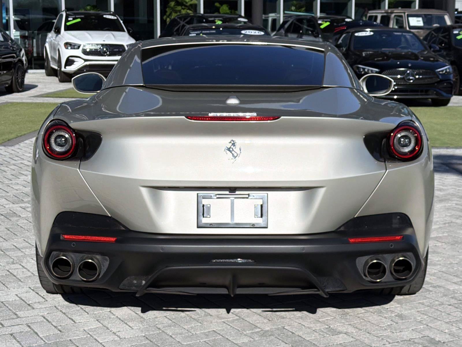 Used 2019 Ferrari Portofino RWD image 15