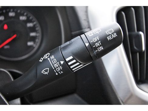 Used 2022 GMC Terrain SLE w/ Driver Convenience Package image 18