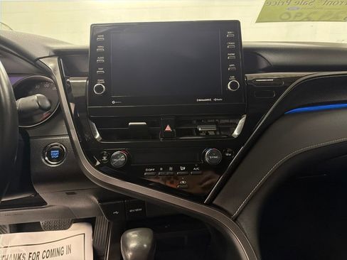 Used 2024 Toyota Camry XSE image 21