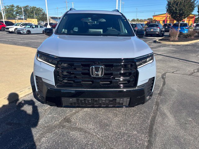 New 2026 Honda Pilot Black Edition image 10