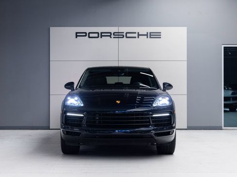 Certified 2023 Porsche Cayenne Coupe AWD/4WD image 10