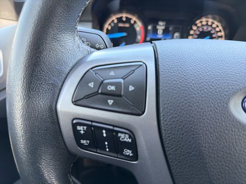 Used 2019 Ford Ranger XLT w/ Equipment Group 302A Luxury AWD/4WD image 32