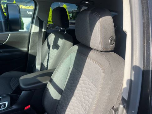 Used 2020 Chevrolet Equinox LT image 21