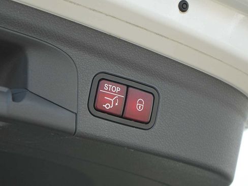 Used 2020 Mercedes-Benz GLE 350 image 26