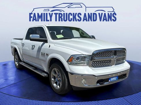 Used 2016 RAM 1500 Laramie w/ Convenience Group AWD/4WD image 7