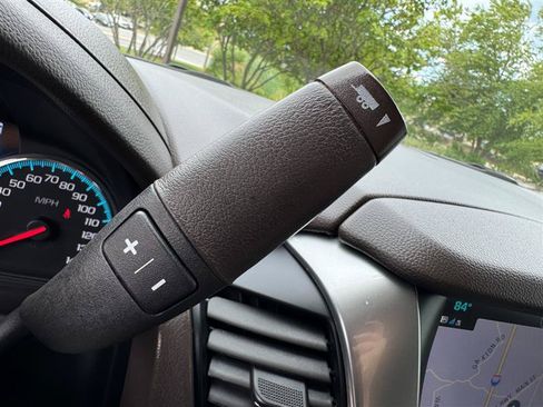Used 2020 Chevrolet Suburban Premier AWD/4WD image 44