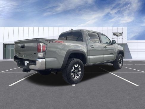 Used 2023 Toyota Tacoma TRD Off-Road AWD/4WD image 8