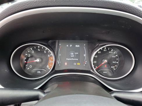 Used 2020 Jeep Compass Latitude image 21