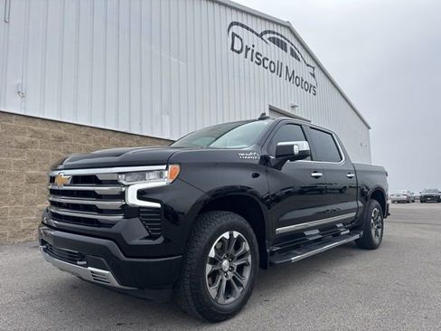 Used 2024 Chevrolet Silverado 1500 High Country AWD/4WD image 2