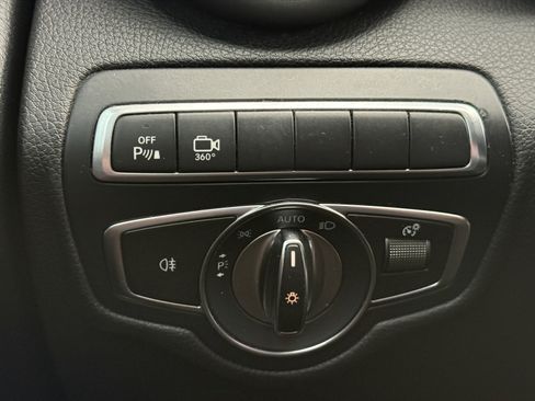 Used 2018 Mercedes-Benz GLC 300 4MATIC Coupe image 14