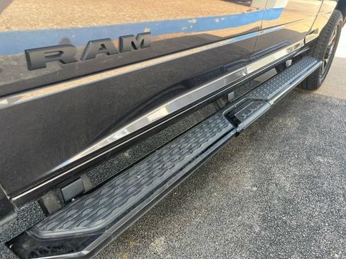 Used 2025 RAM 2500 Big Horn AWD/4WD image 7