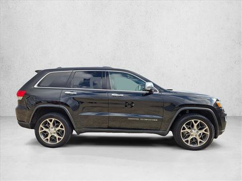 Used 2019 Jeep Grand Cherokee Limited AWD/4WD image 4