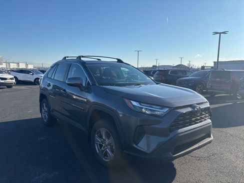 Used 2023 Toyota RAV4 XLE w/ Convenience Package image 1