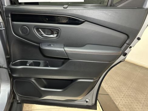 Certified 2023 Honda Pilot TrailSport image 34