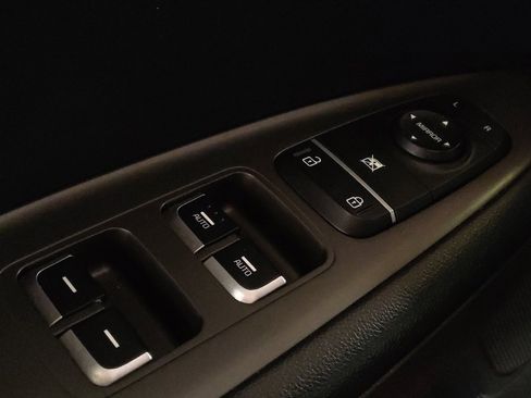 Used 2020 Kia Optima S image 27